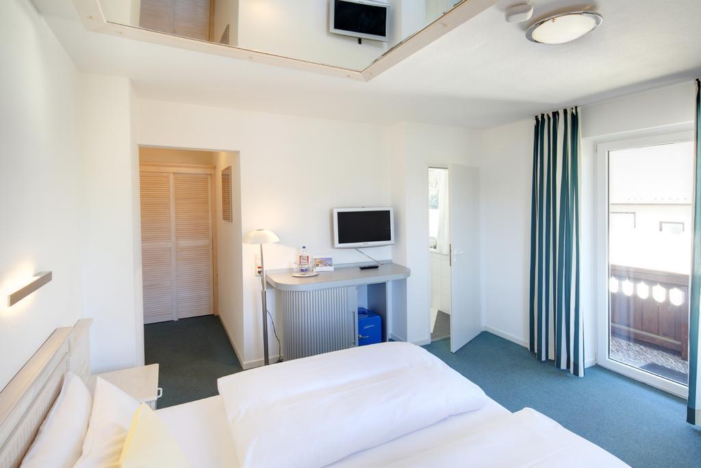 Hotel Kleiner Koenig ชวานเกา ภายนอก รูปภาพ