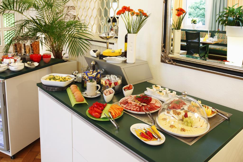 Hotel Kleiner Koenig ชวานเกา ภายนอก รูปภาพ